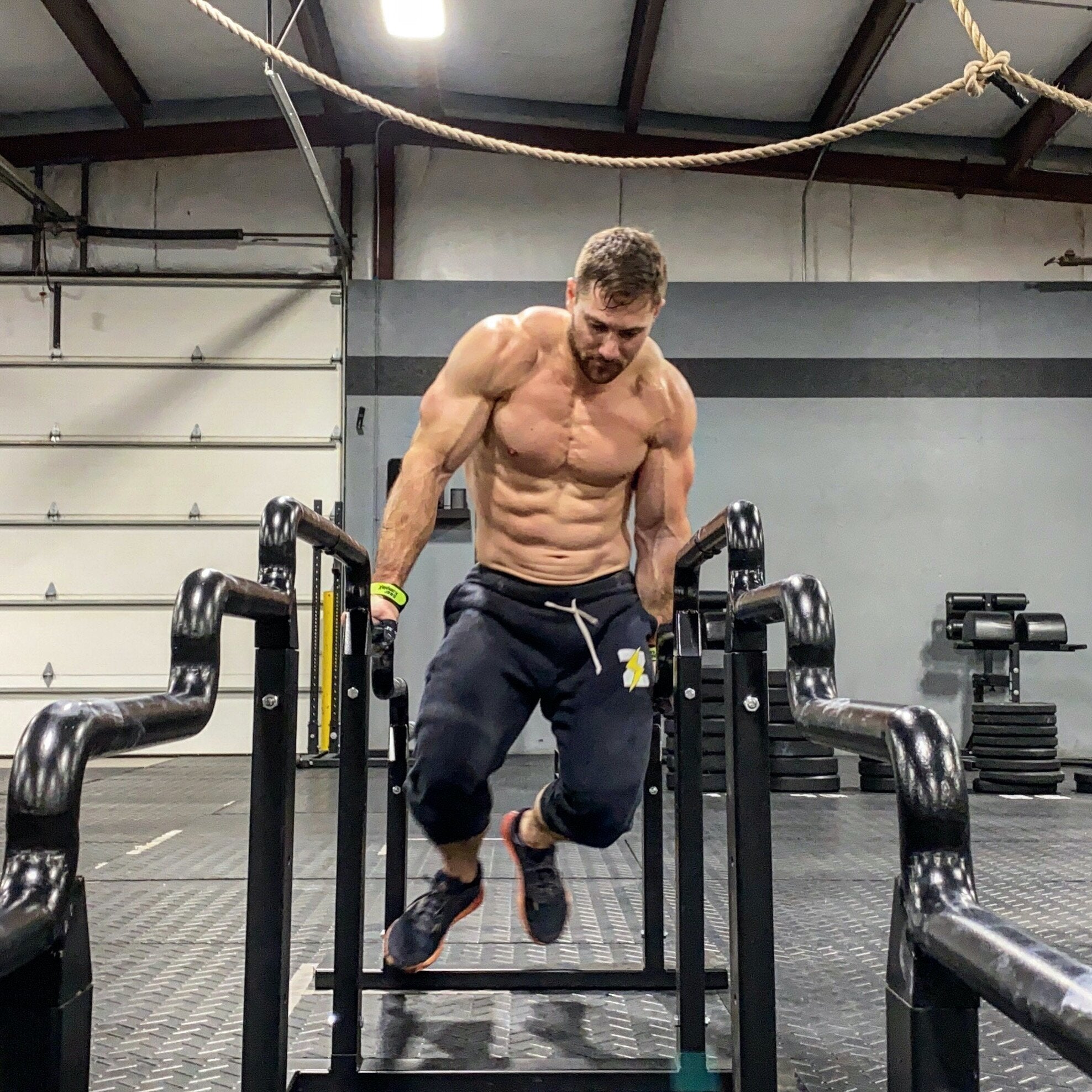 How to Get Stronger & More Confident Lifting – Zeus Method